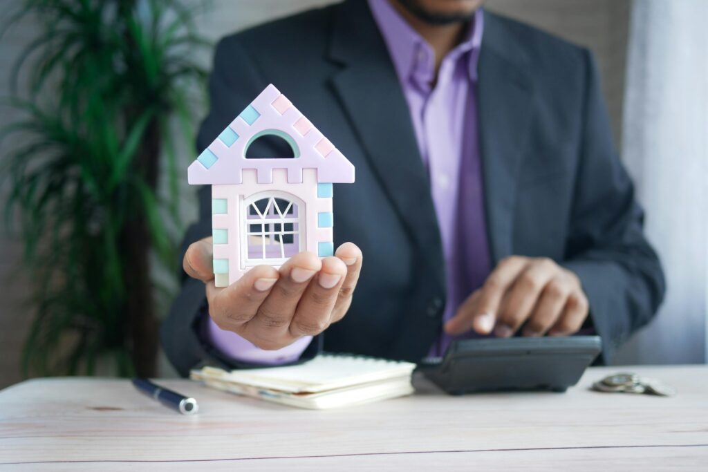 Centralized Leasing Model